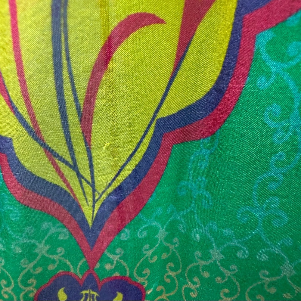 HEMANT & NANDITA Green and Yellow Printed Maxi Dress - Picture 13 of 13